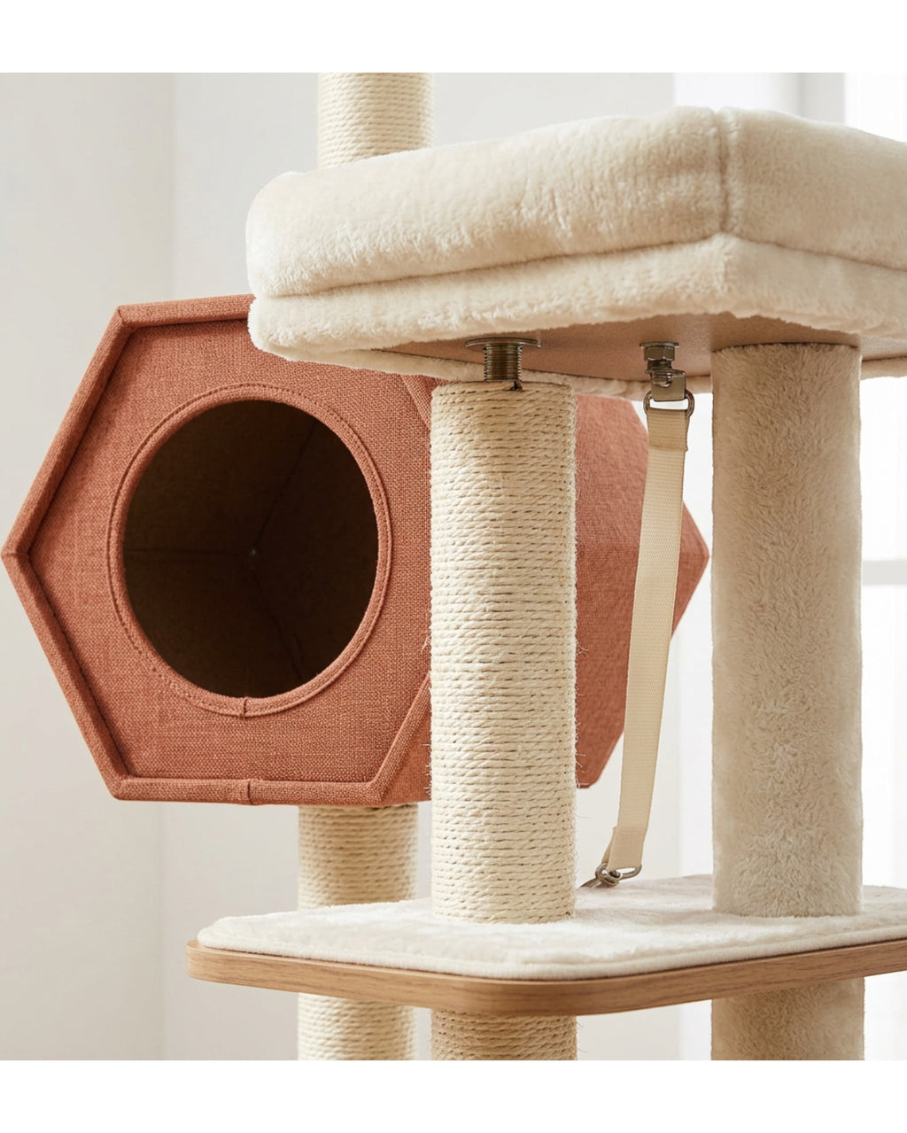 Wjmrf Hexagon Condo Five Platform Cat Tower Clay Cream 152 cm - Detail view